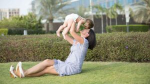 Read more about the article 5 Initial Steps of Newborn Care Every Parent Should Follow