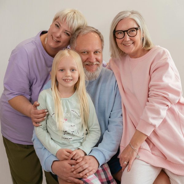 What Are the 10 Advantages of an Extended Family