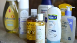 Read more about the article Does Baby Shampoo Help with Hair Growth? 5 Proven Facts!