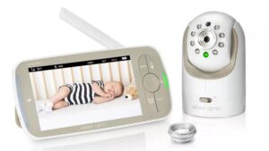Read more about the article What Should I Check Before Buying a Baby Monitor? – A Complete Guide for Parents