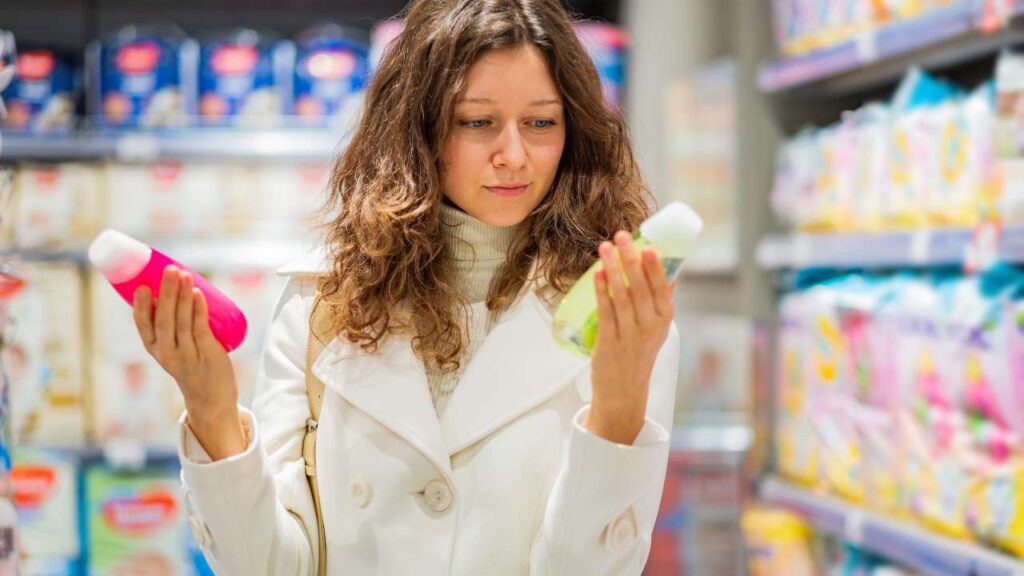 Close-up of a baby shampoo bottle highlighting natural ingredients for gentle scalp care and hair nourishment. | best baby shampoo for hair growth | babyblinkup.com